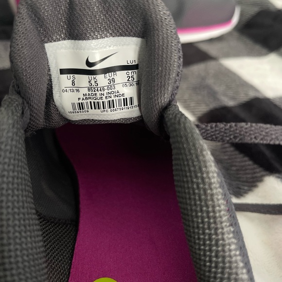 Nike in-season Tr 6 size 8 - Picture 4 of 9